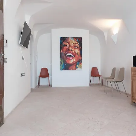 Vittoria Guest house
